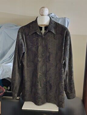 Men's Dark Gray Snake-Print Button-Up Jacket